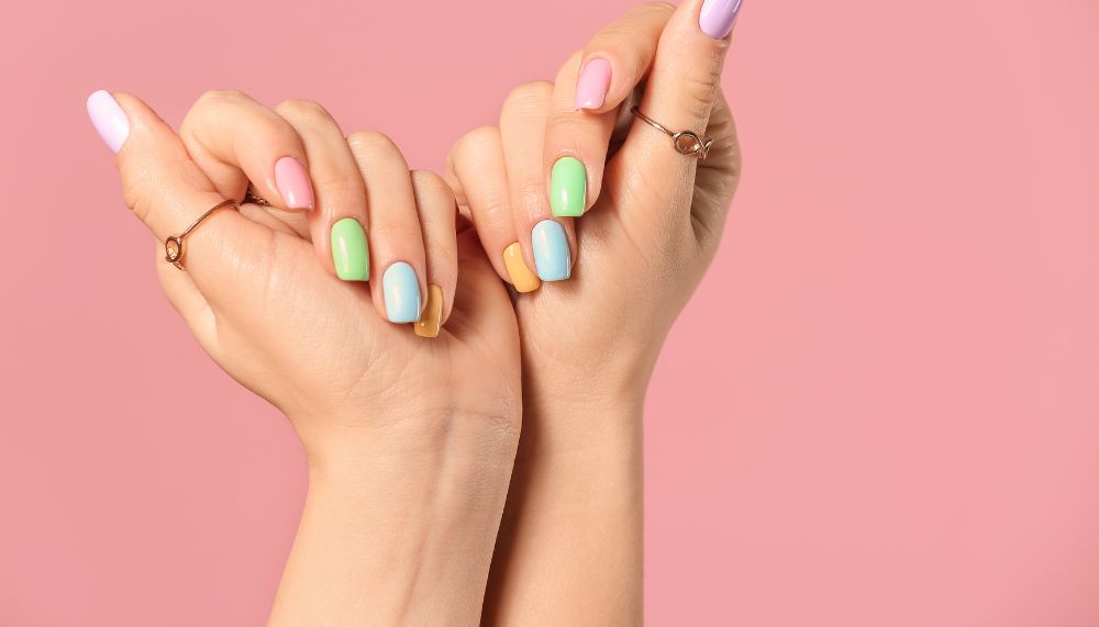 Most attractive nail color on a woman - Nail Colors That Go With Everything